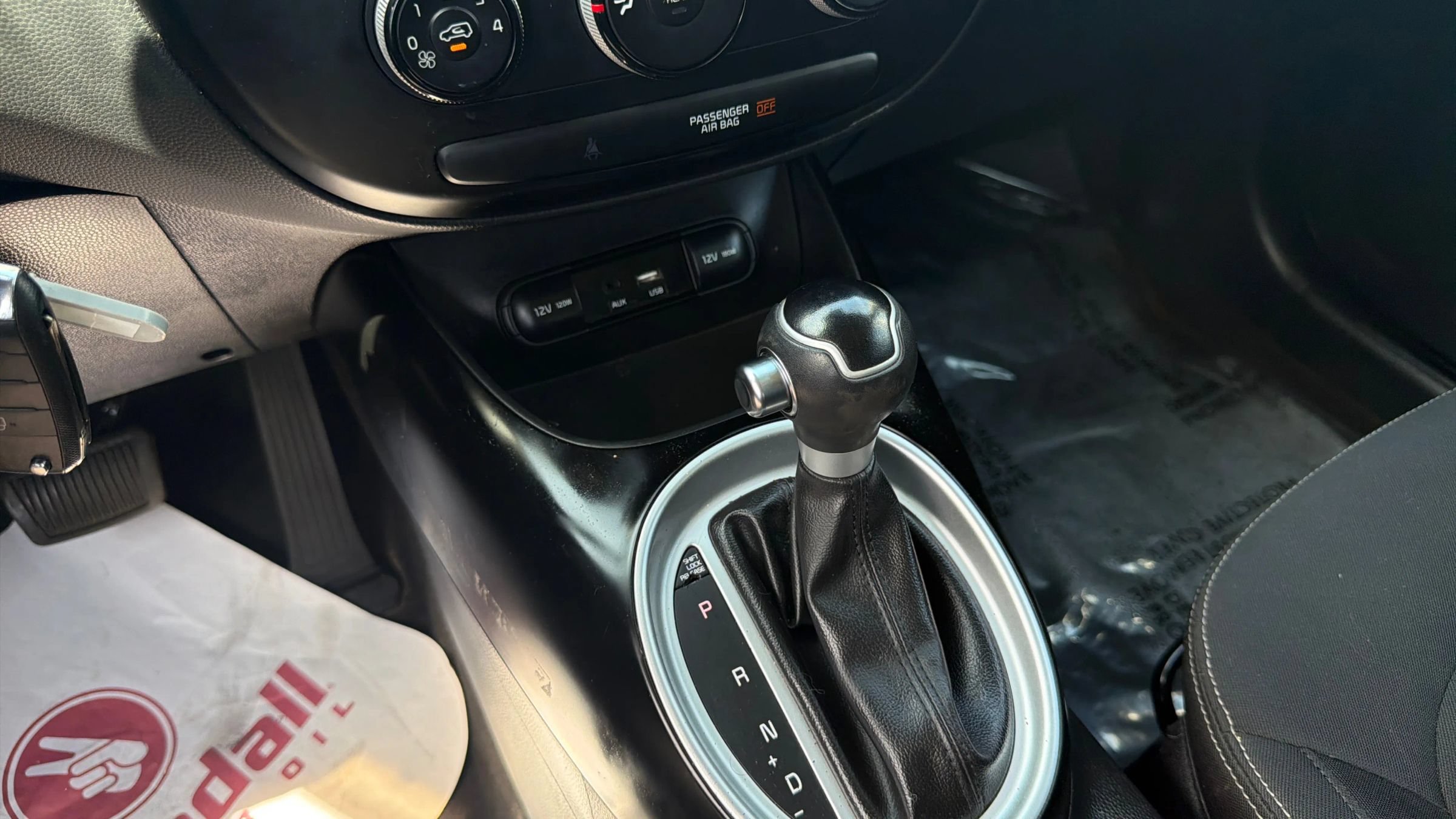 Used 2018 Kia Soul FWD image 25