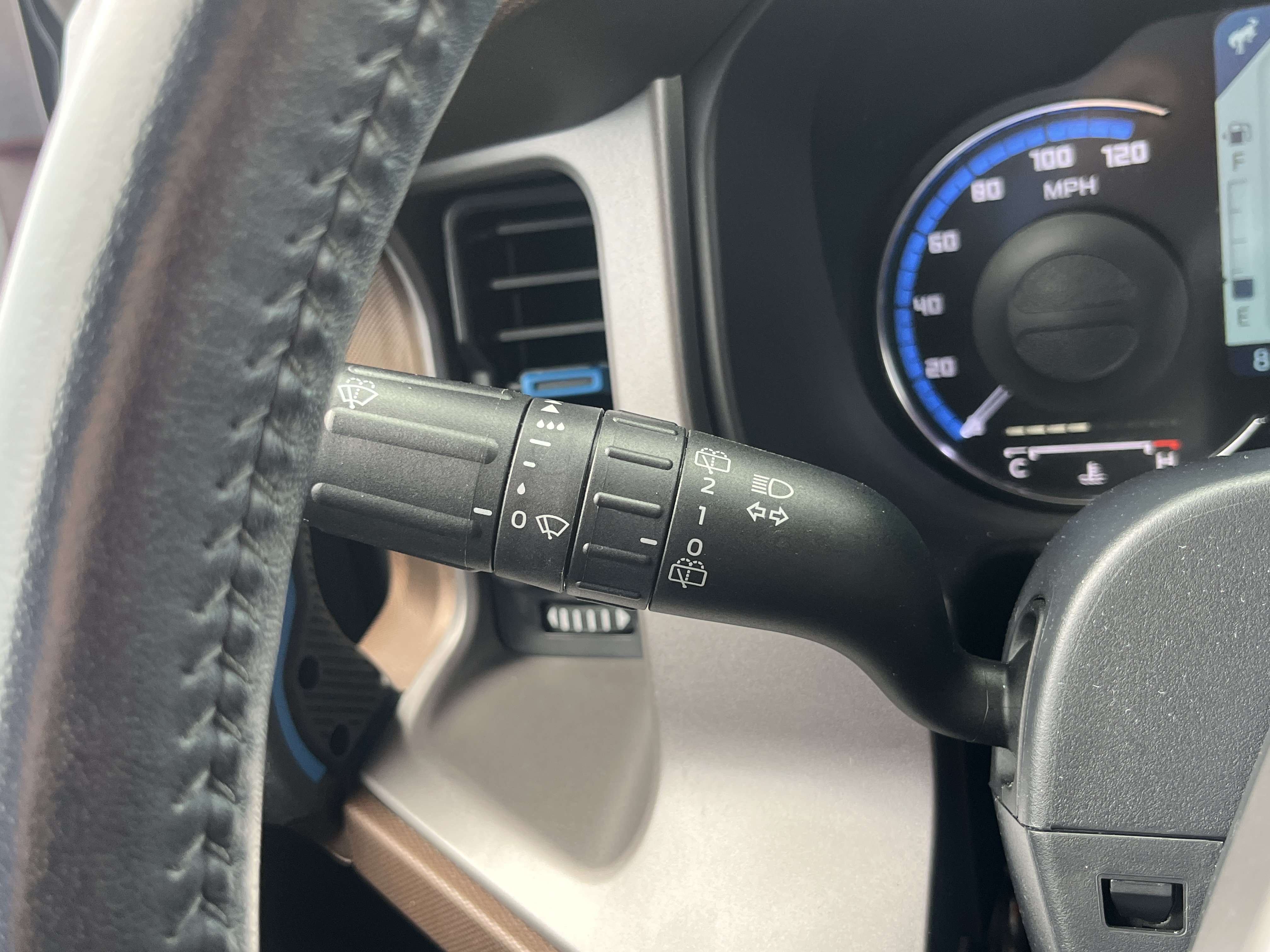 Used 2023 Ford Bronco Outer Banks AWD/4WD image 20