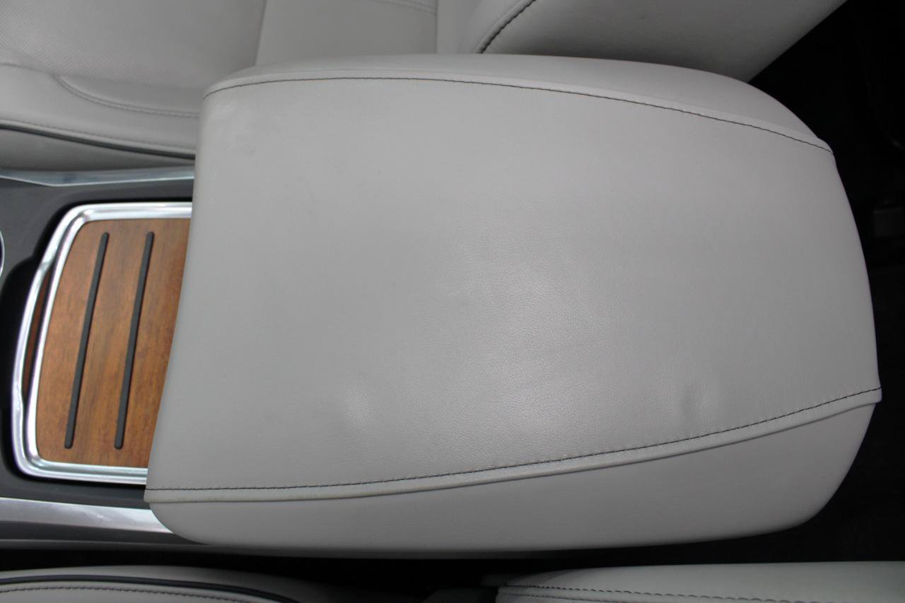 Used 2018 Acura MDX w/ Advance Package FWD image 62