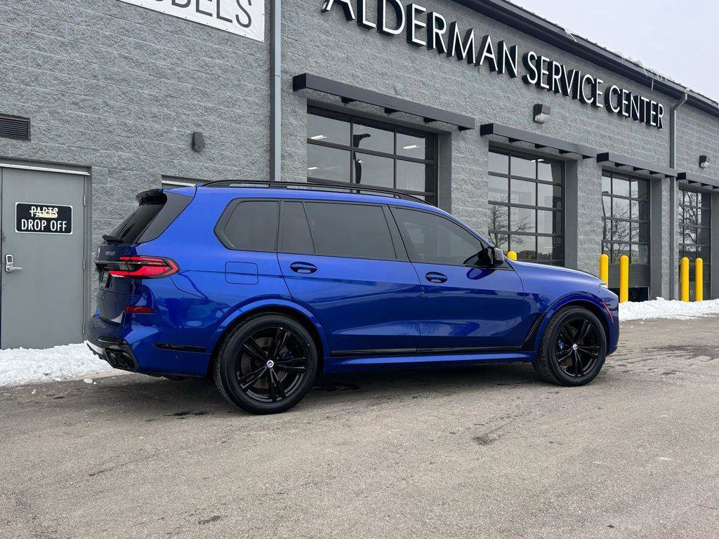 Used 2023 BMW X7 M60i w/ Executive Package image 51
