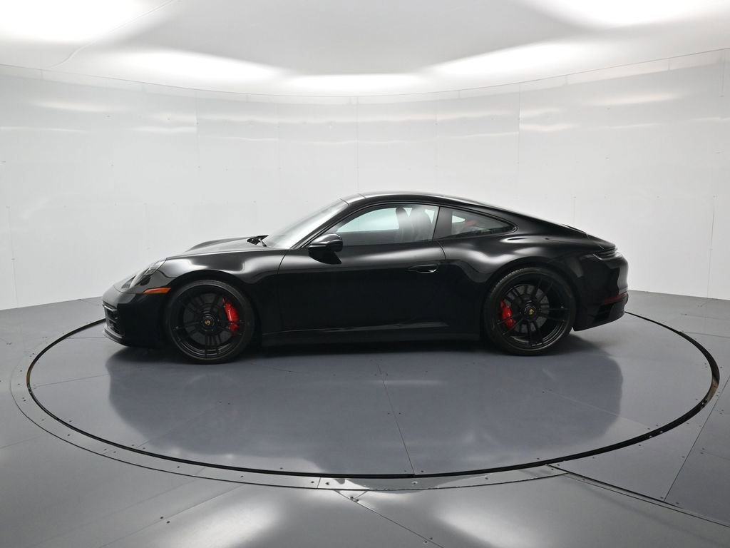 Certified 2022 Porsche 911 Carrera GTS RWD image 2