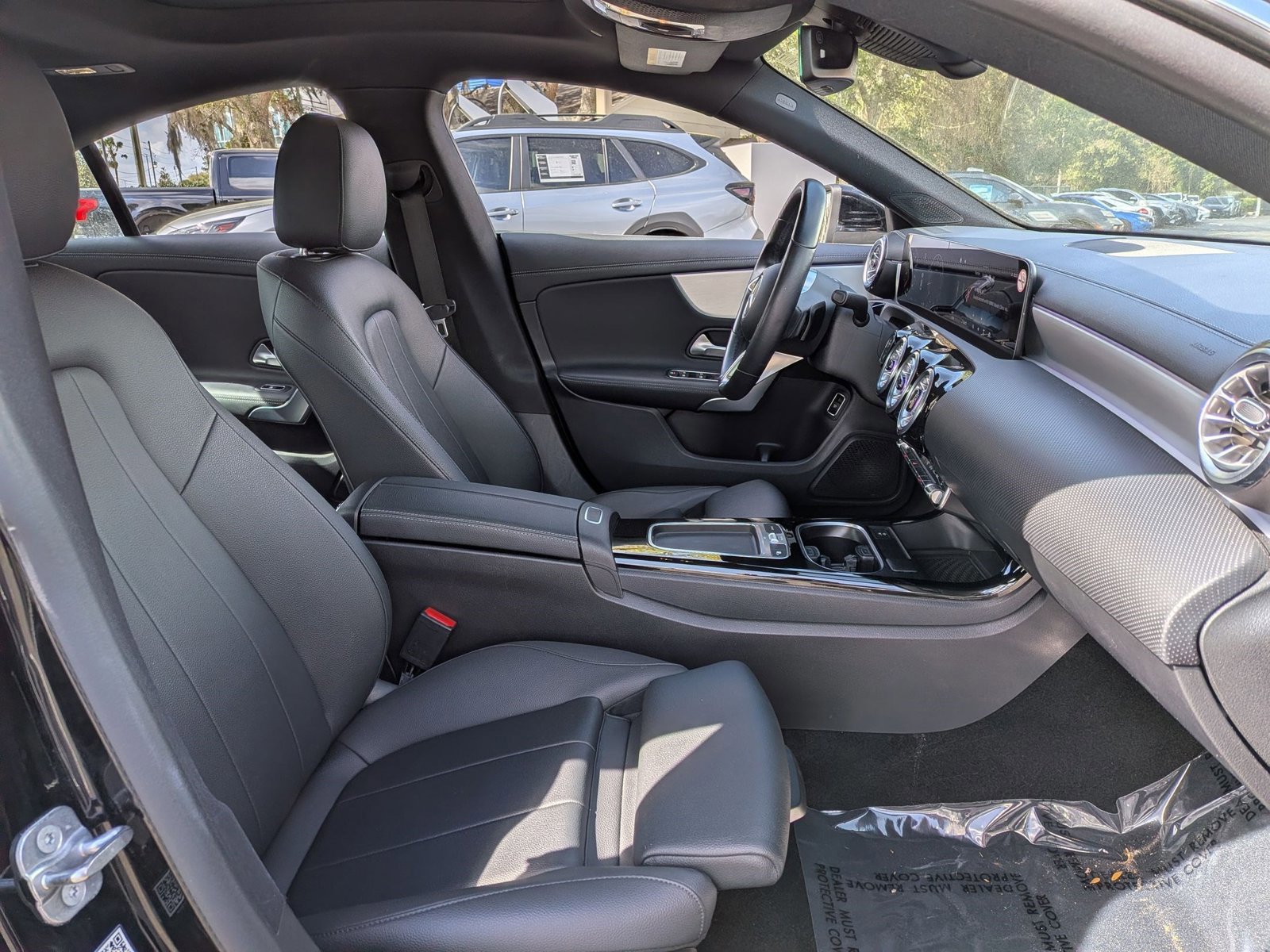 Used 2025 Mercedes-Benz CLA 250 4MATIC image 18