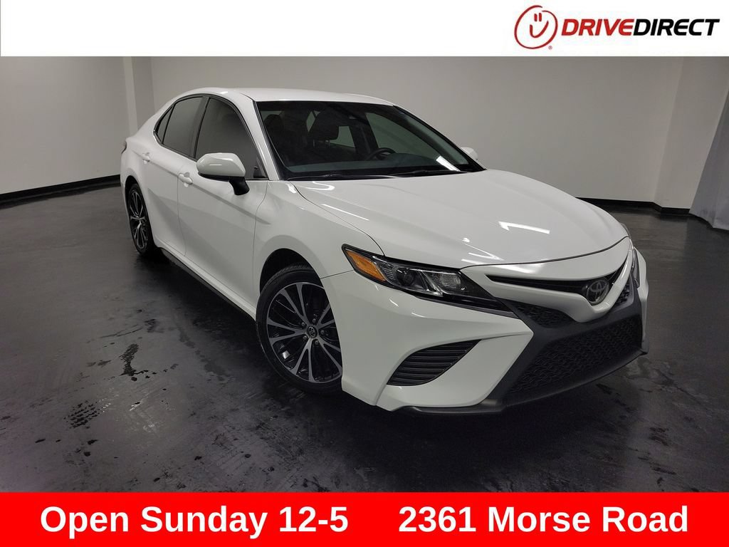 Used 2018 Toyota Camry SE w/ Accessory Appearance Package