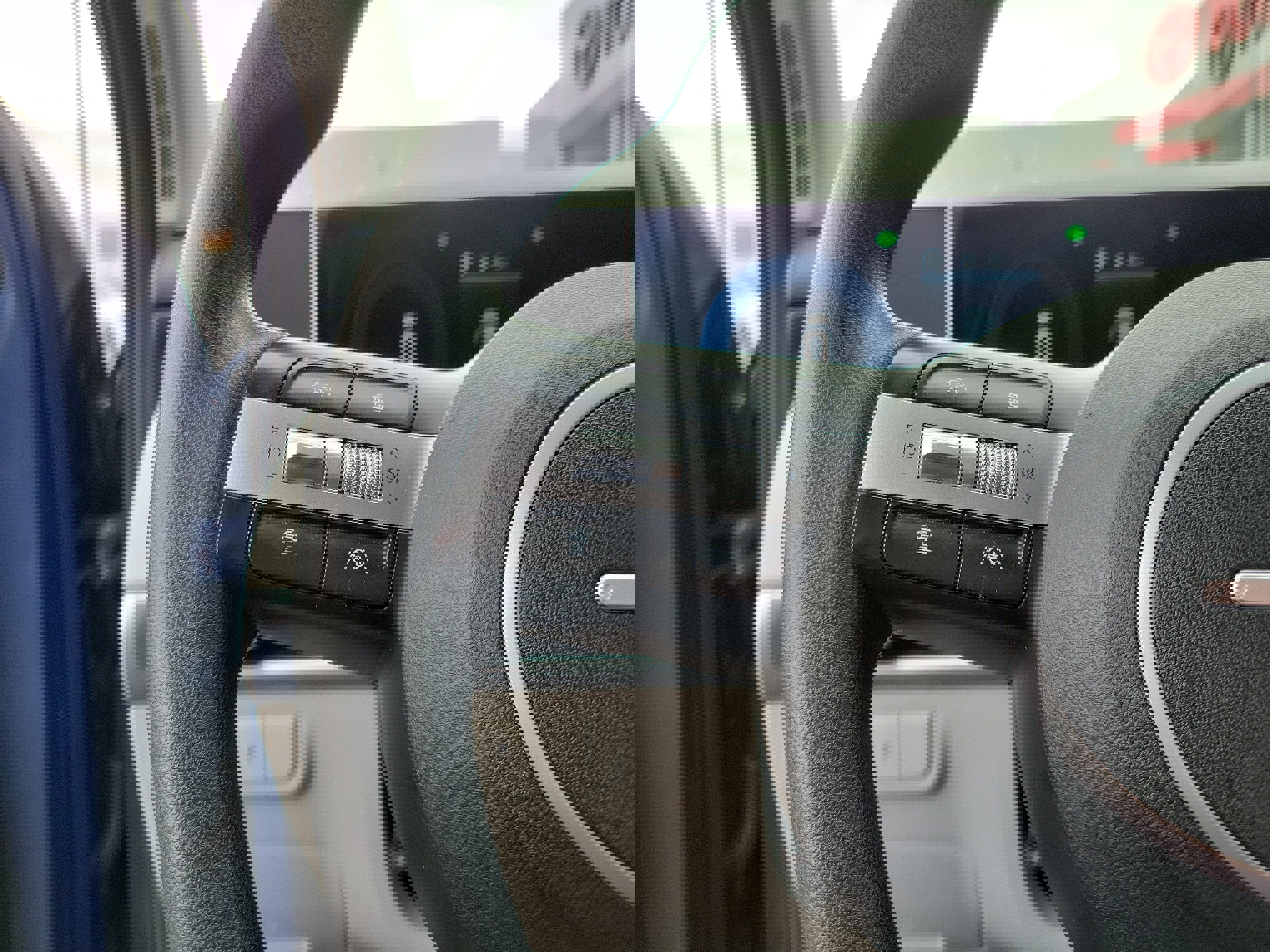 Used 2025 Hyundai Tucson SEL image 23