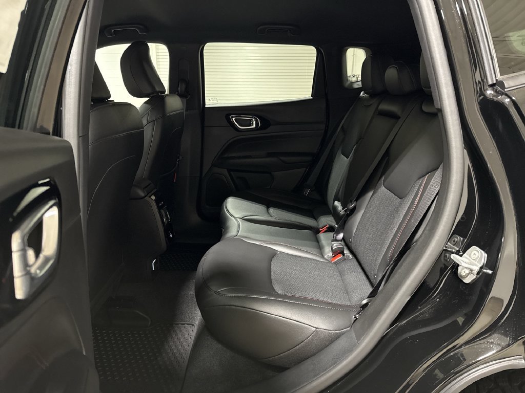 New 2026 Jeep Compass Trailhawk AWD/4WD image 22
