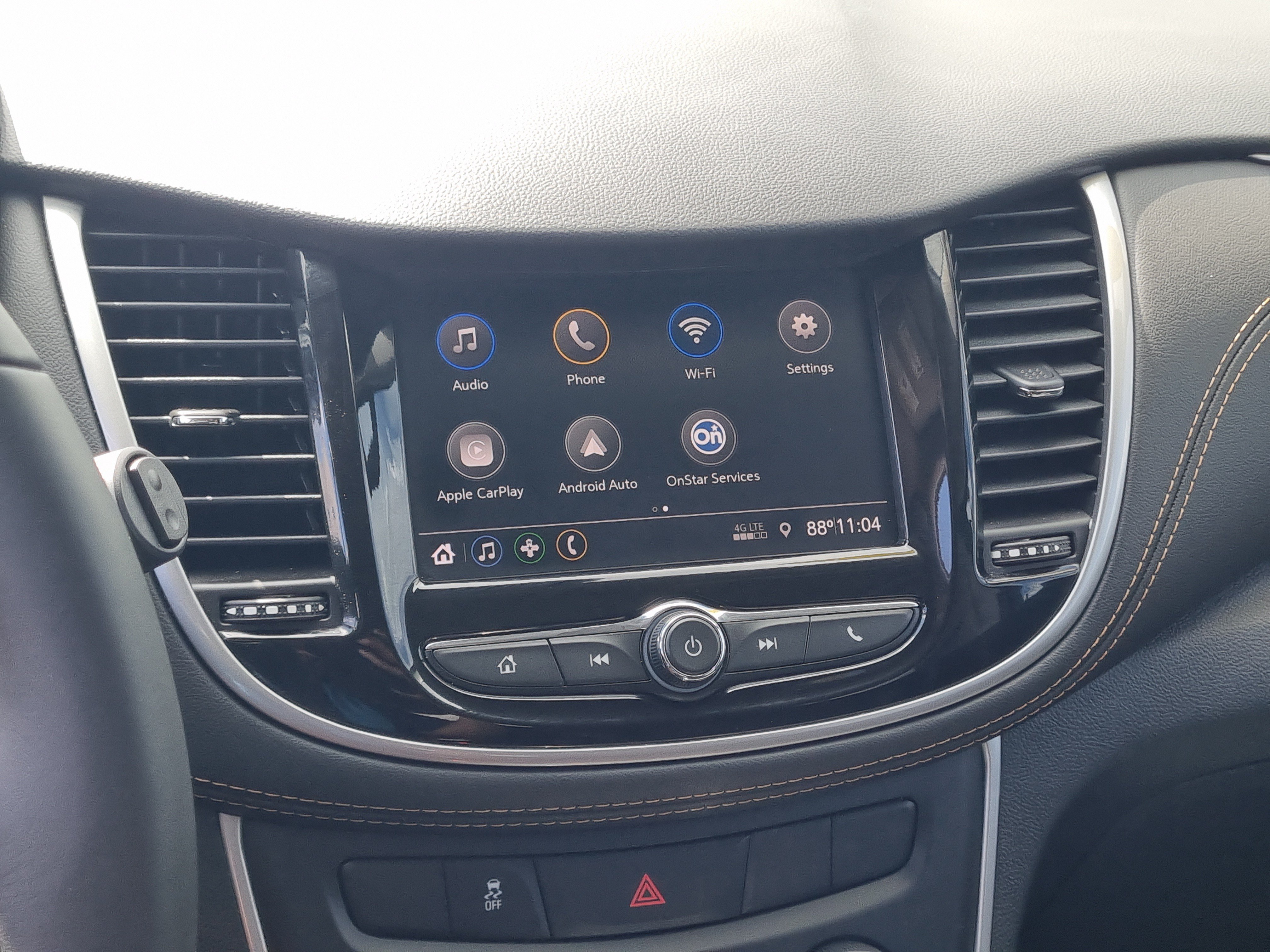 Used 2021 Chevrolet Trax LT w/ Redline Edition FWD image 28