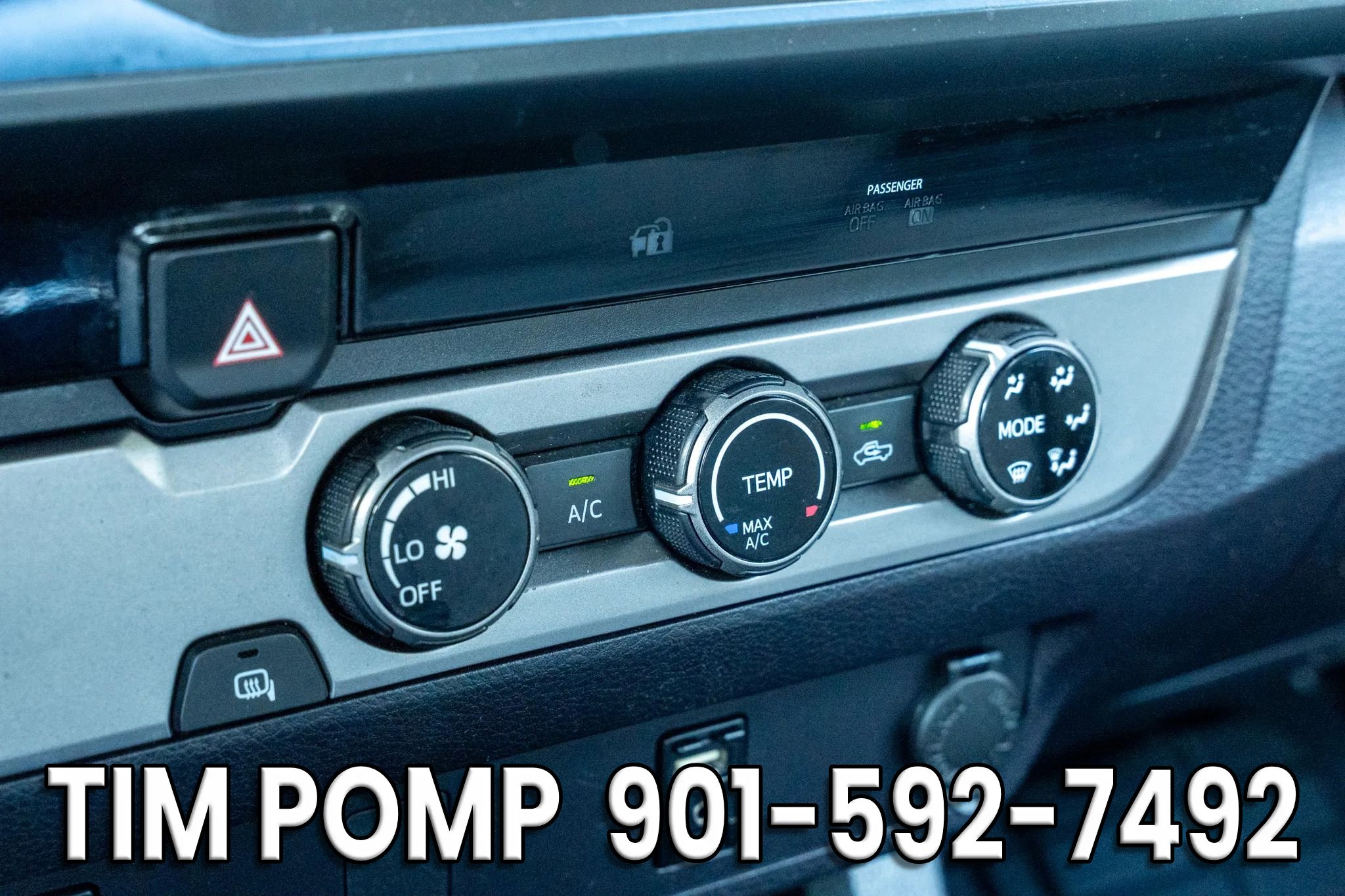 Used 2017 Toyota Tacoma SR image 19