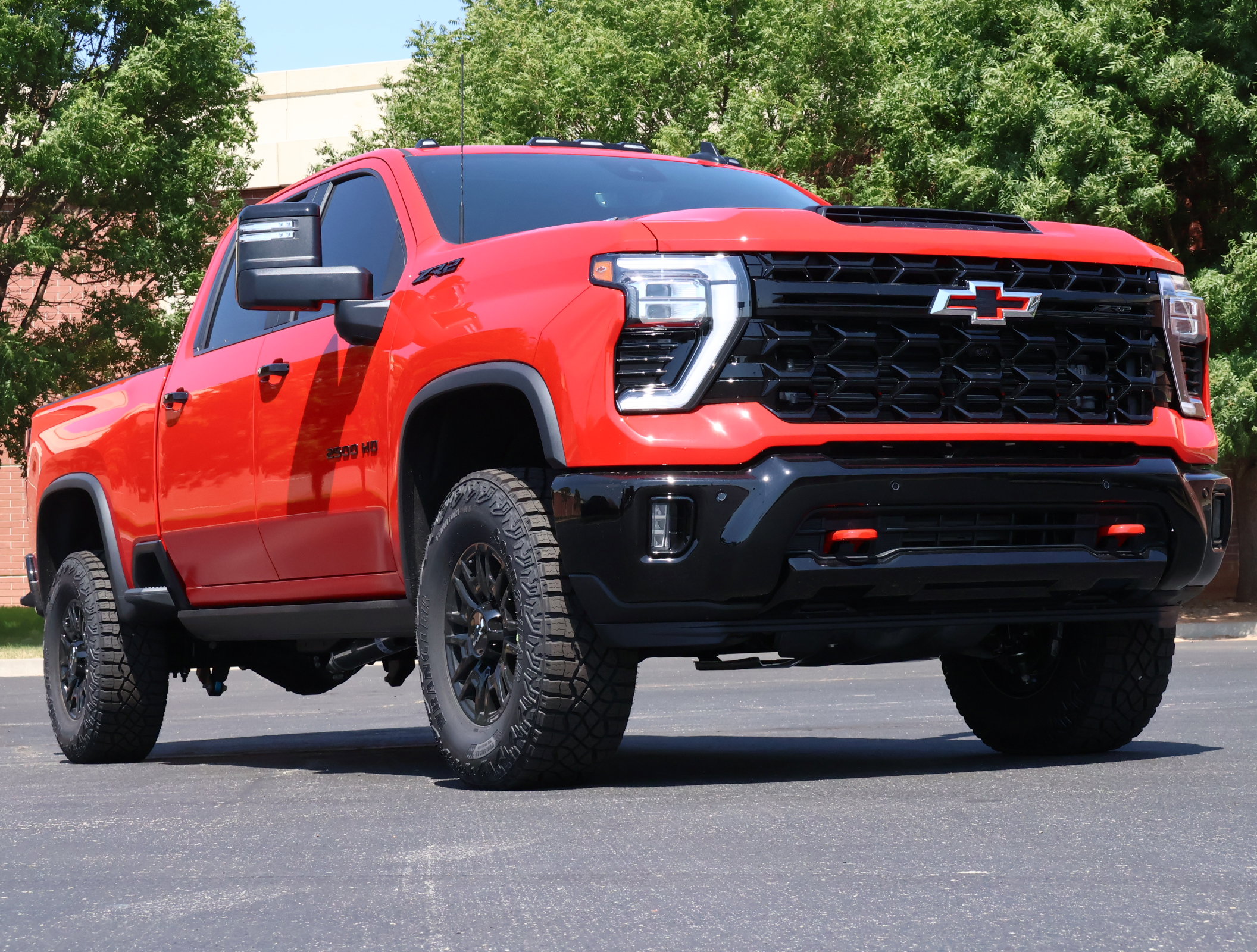 New 2025 Chevrolet Silverado 2500 ZR2 w/ Technology Package