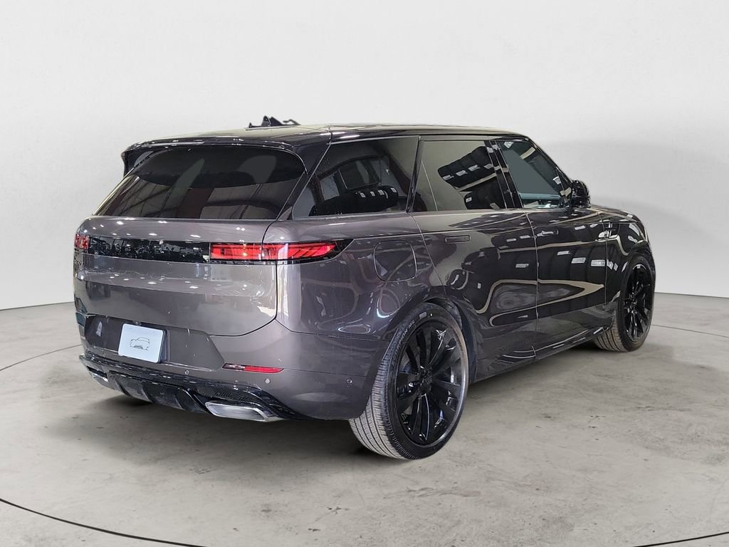 New 2026 Land Rover Range Rover Sport Dynamic SE AWD/4WD image 5