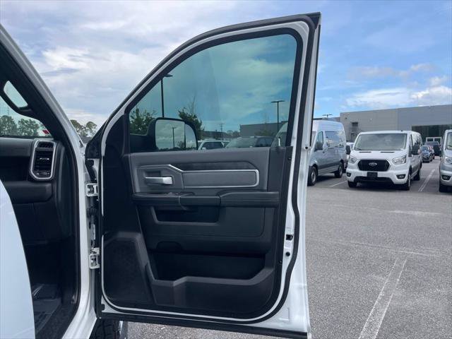 Certified 2022 RAM 2500 Big Horn AWD/4WD image 51