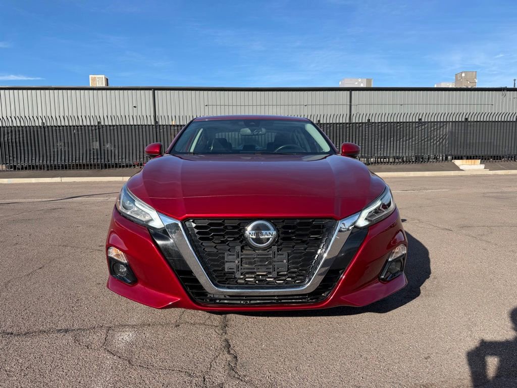 Used 2020 Nissan Altima 2.0 Platinum image 3