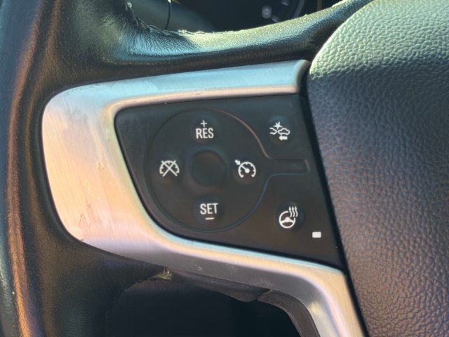 Used 2022 GMC Terrain SLT w/ Infotainment Package II FWD image 24