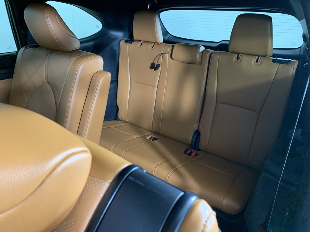 Used 2022 Toyota Highlander Platinum image 30