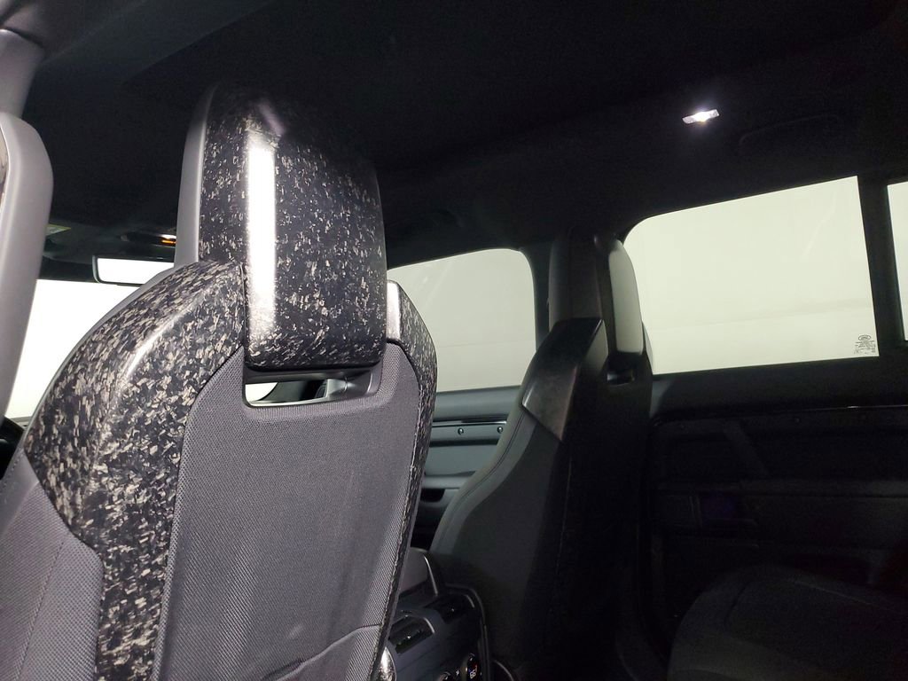 Used 2026 Land Rover Defender 110 AWD/4WD image 12