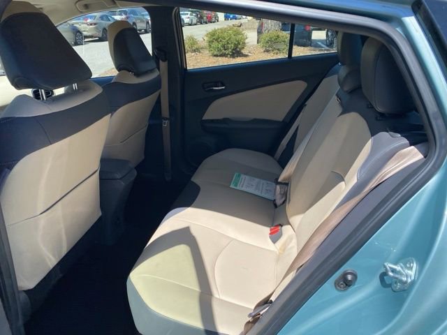 Used 2016 Toyota Prius Four image 12