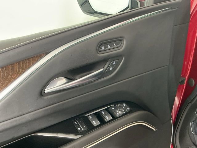 Used 2021 Cadillac Escalade Premium Luxury Platinum image 14