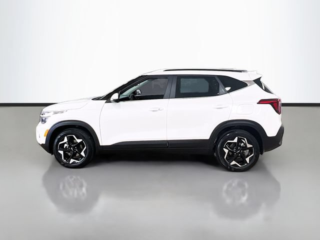 Certified 2025 Kia Seltos EX FWD image 4