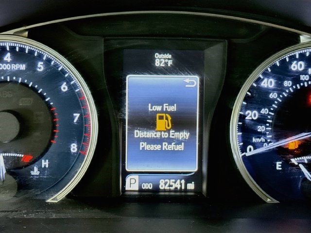 Used 2017 Toyota Camry XLE w/ Moonroof Package FWD image 15