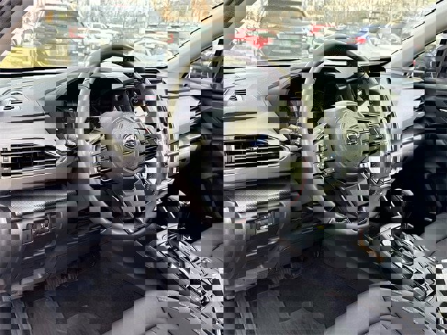 Used 2025 Subaru Crosstrek 2.5i Limited w/ Popular Package #3A image 16