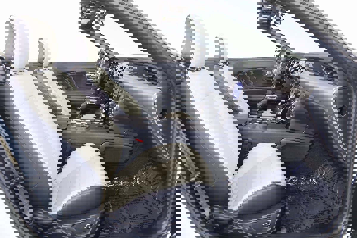 Used 2019 Ford Mustang GT Premium w/ Black Accent Package image 11