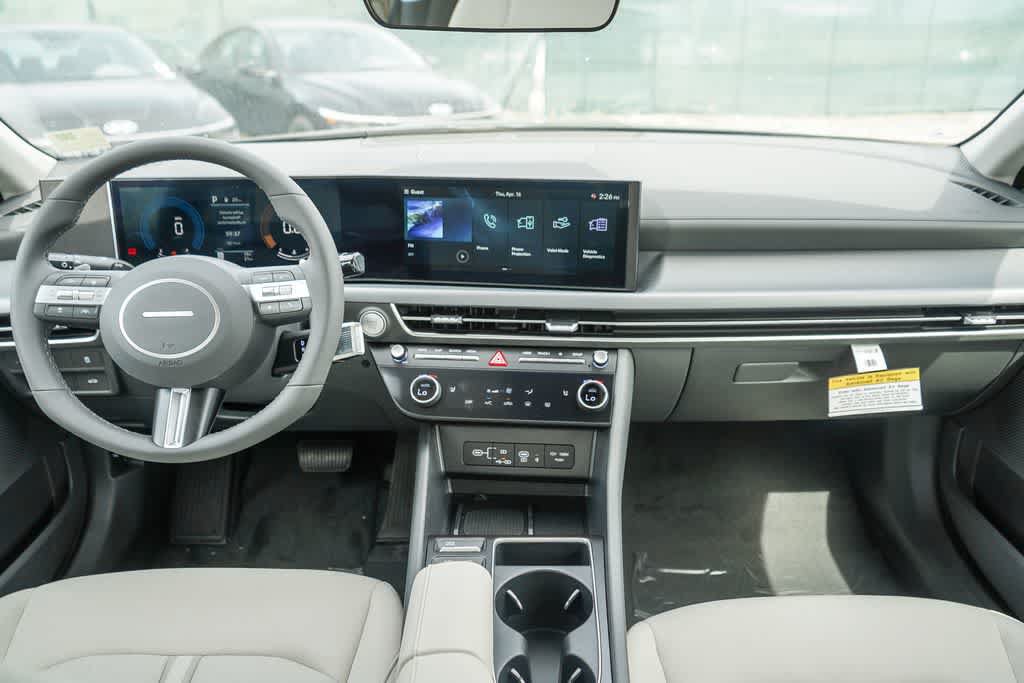 New 2026 Hyundai Sonata SEL FWD image 11