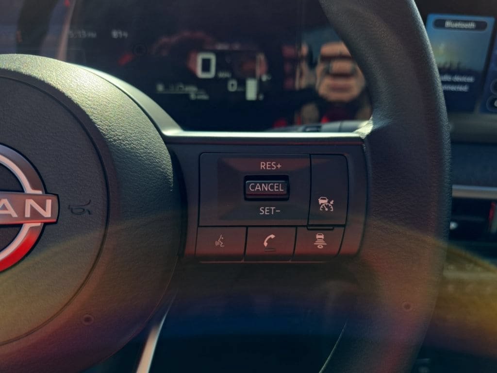 New 2026 Nissan Kicks SV AWD/4WD image 19
