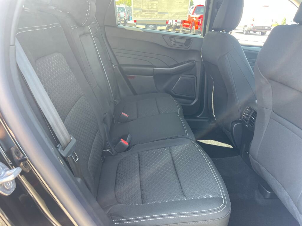 New 2025 Ford Escape Active w/ Active Premium Tech Pack image 14
