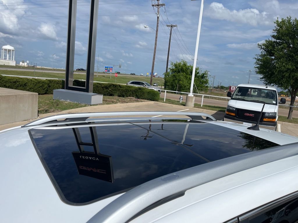 Used 2018 Jeep Cherokee Limited image 9