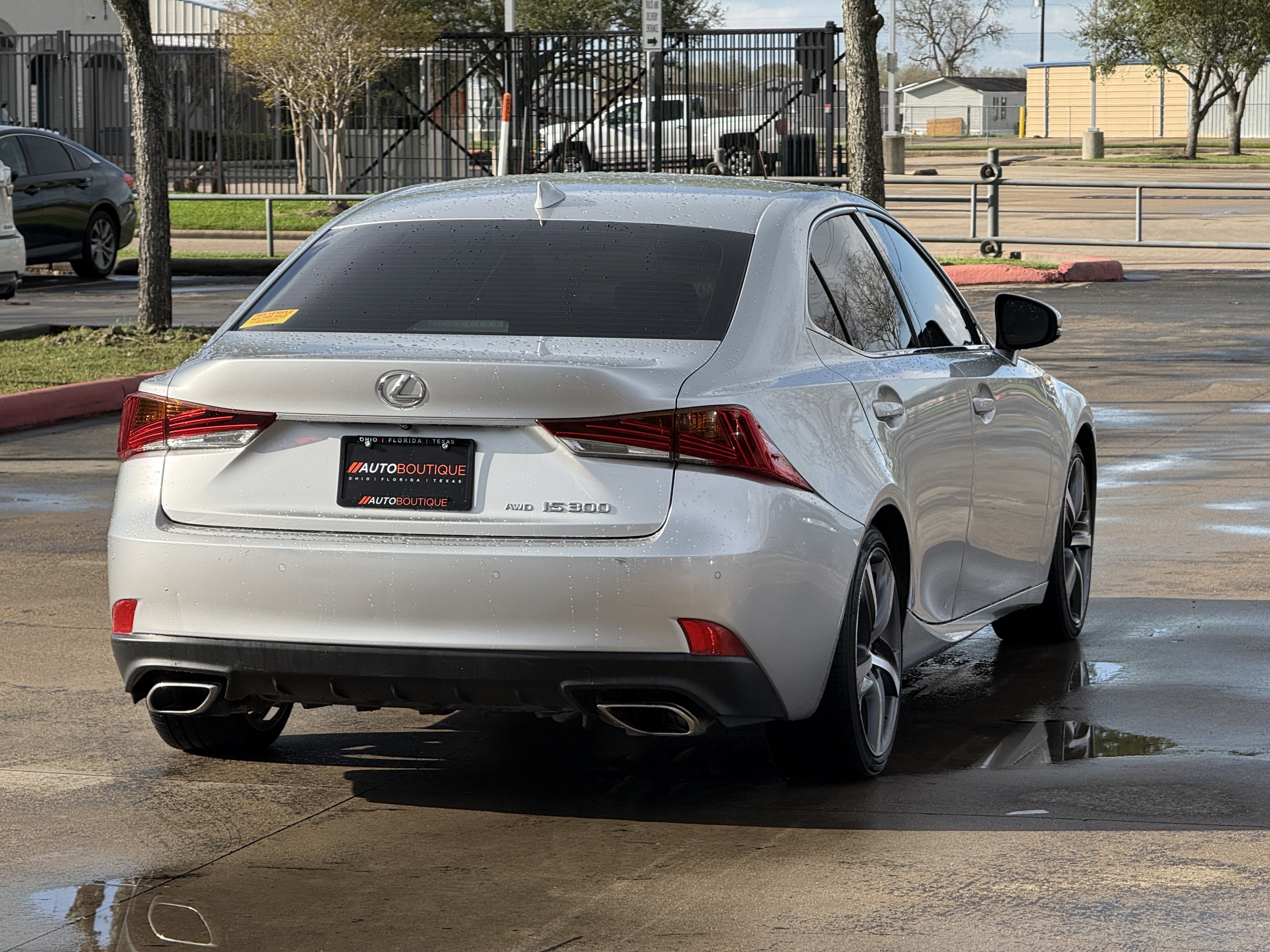 Used 2020 Lexus IS 300 AWD w/ Premium Package image 11