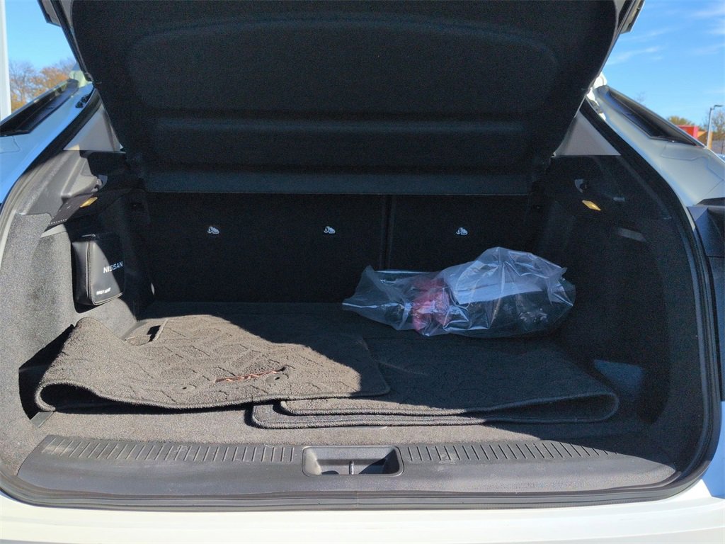 Used 2024 Nissan Ariya FWD image 18