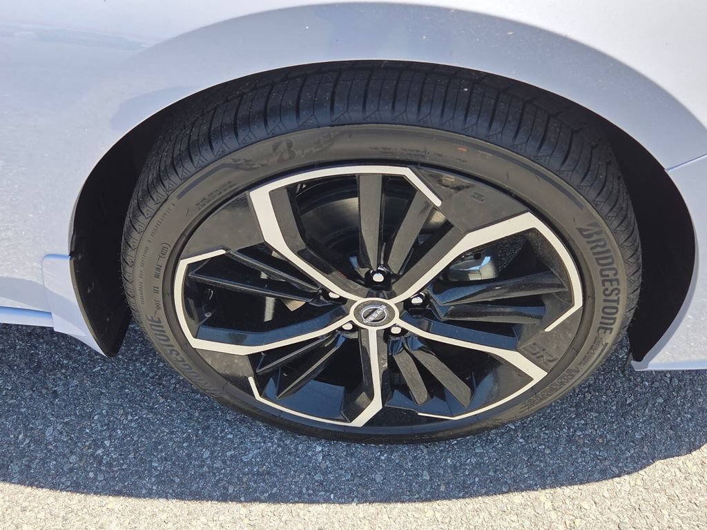 New 2026 Nissan Altima 2.5 SR w/ SR Premium Package FWD image 14