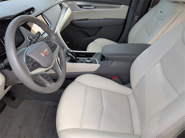 Certified 2024 Cadillac XT5 Premium Luxury w/ LPO, Floor Liner Package image 21