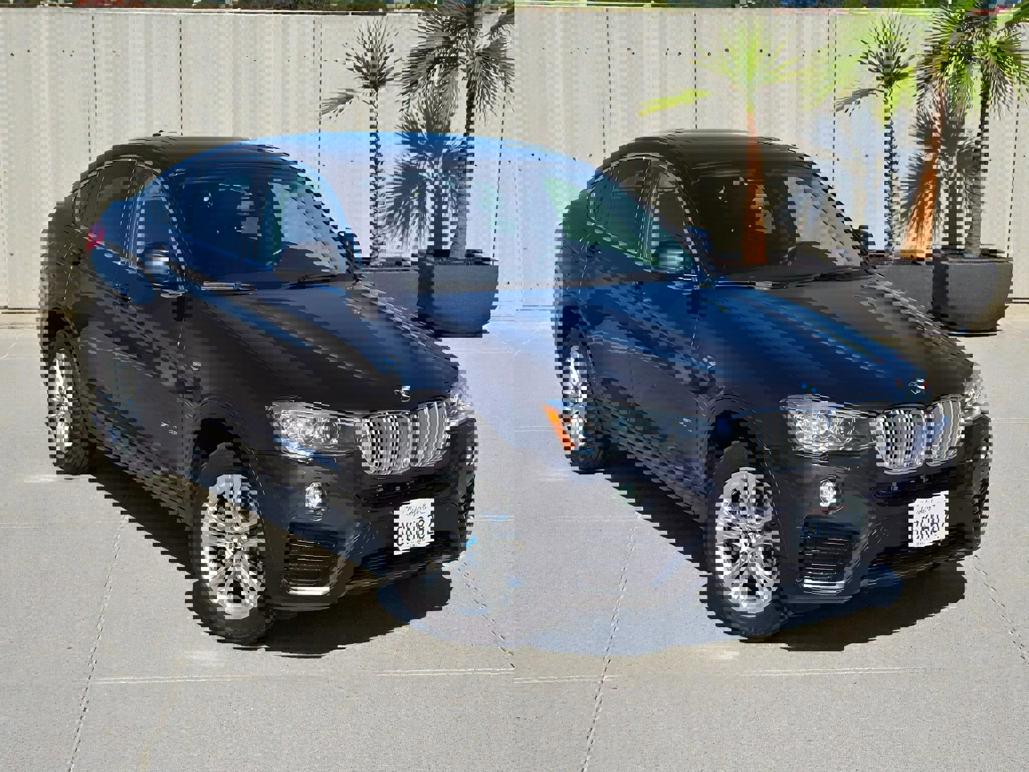 Used 2016 BMW X4 xDrive28i image 2