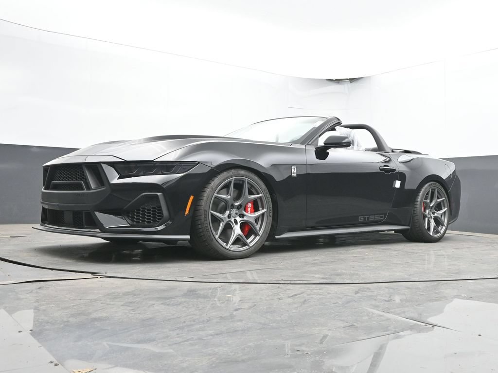 New 2026 Ford Mustang GT Premium w/ GT Performance Package RWD image 35