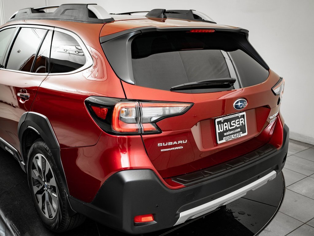 Used 2025 Subaru Outback Touring w/ Popular Package #2 image 19