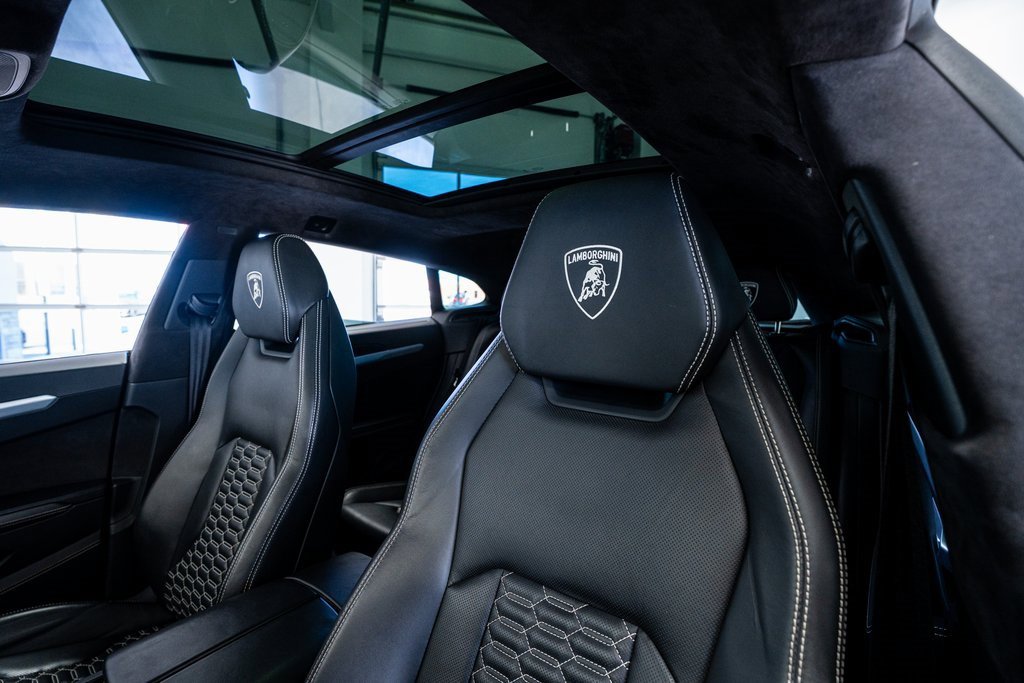 Used 2019 Lamborghini Urus image 44