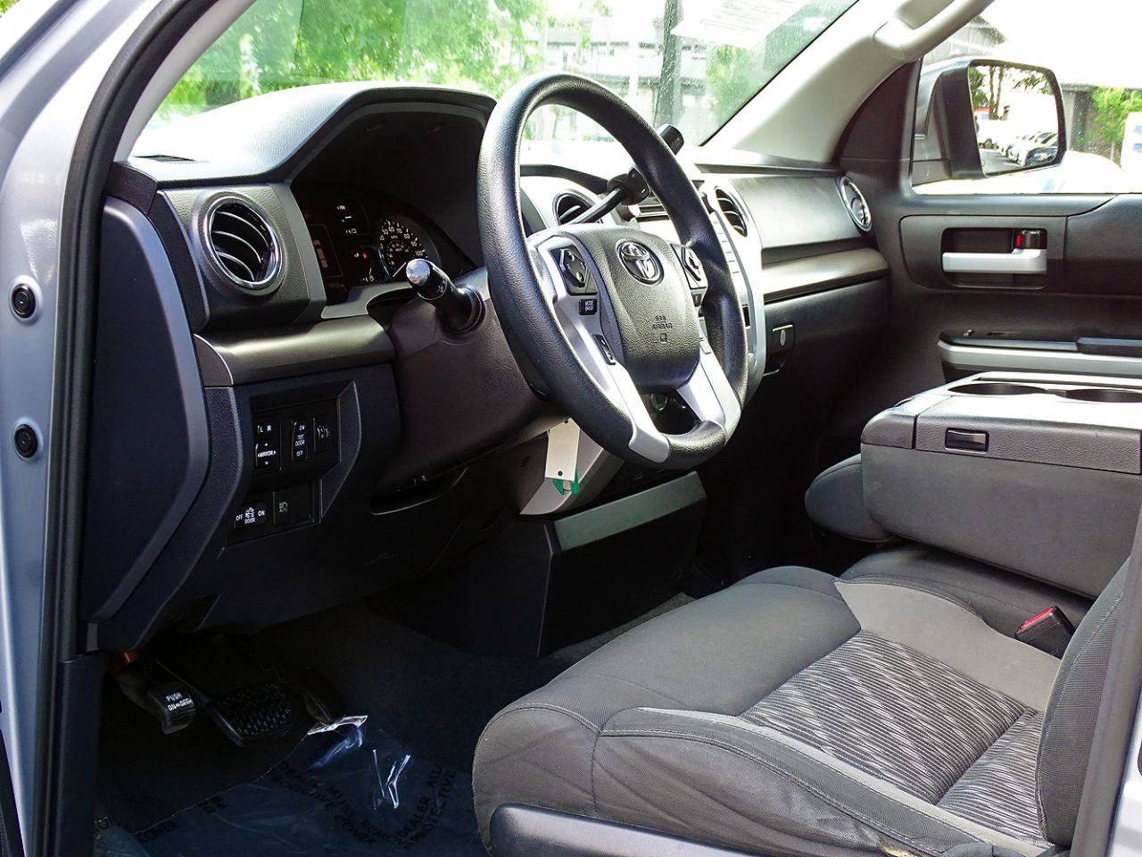 Used 2019 Toyota Tundra SR5 AWD/4WD image 19