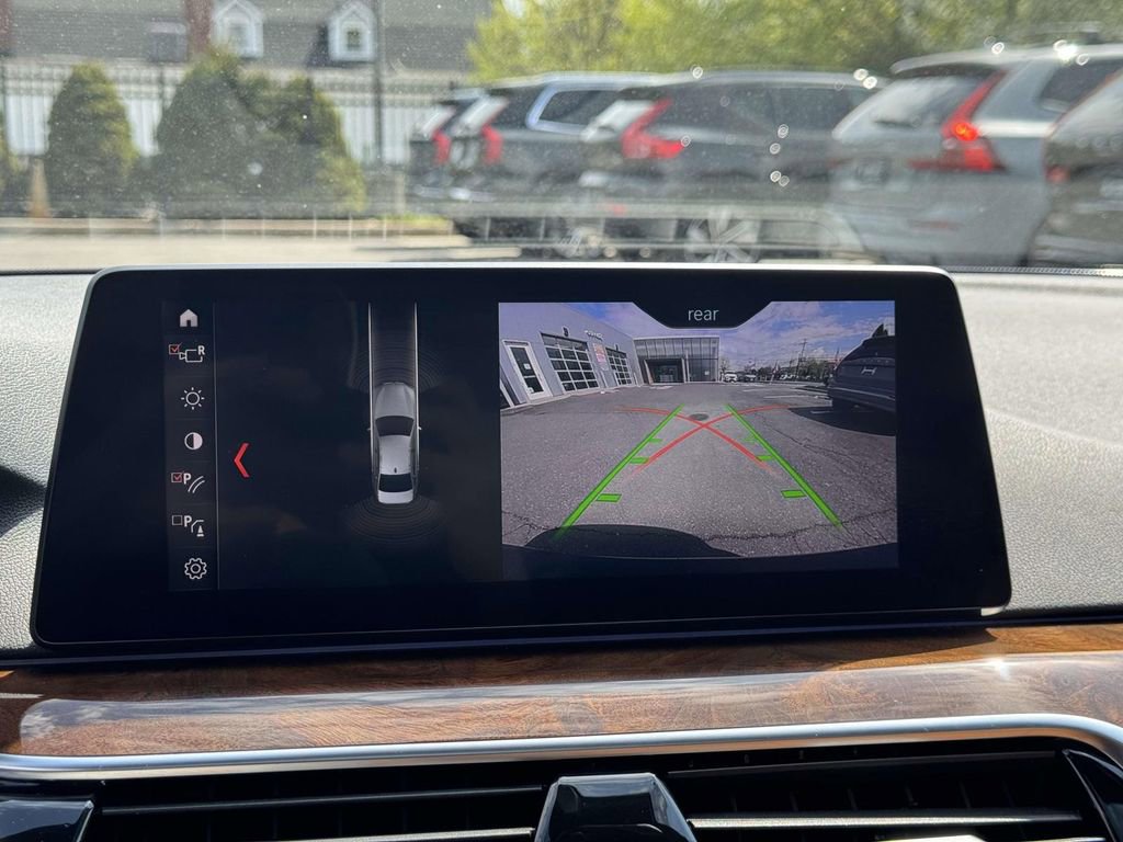 Used 2019 BMW 540i xDrive w/ Convenience Package AWD/4WD image 29