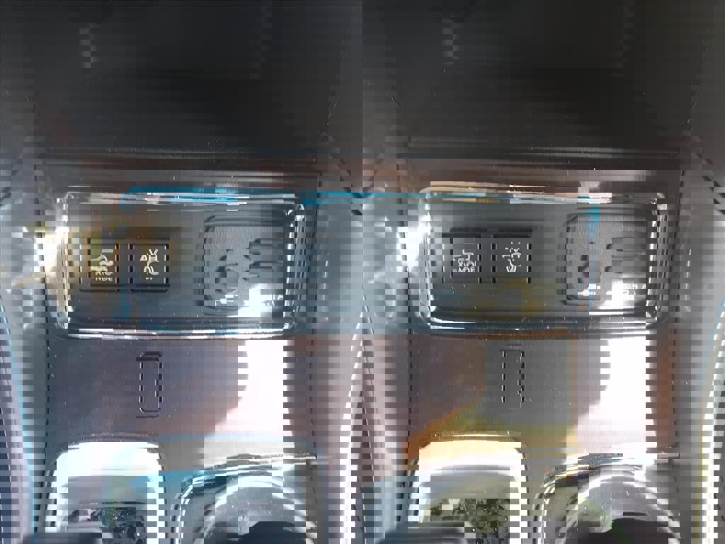 Used 2021 Subaru Ascent Touring w/ Popular Package #2A image 12