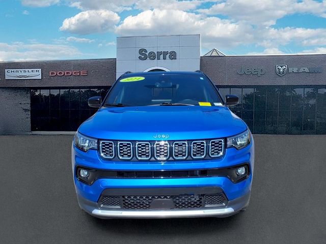 Used 2024 Jeep Compass Limited image 2