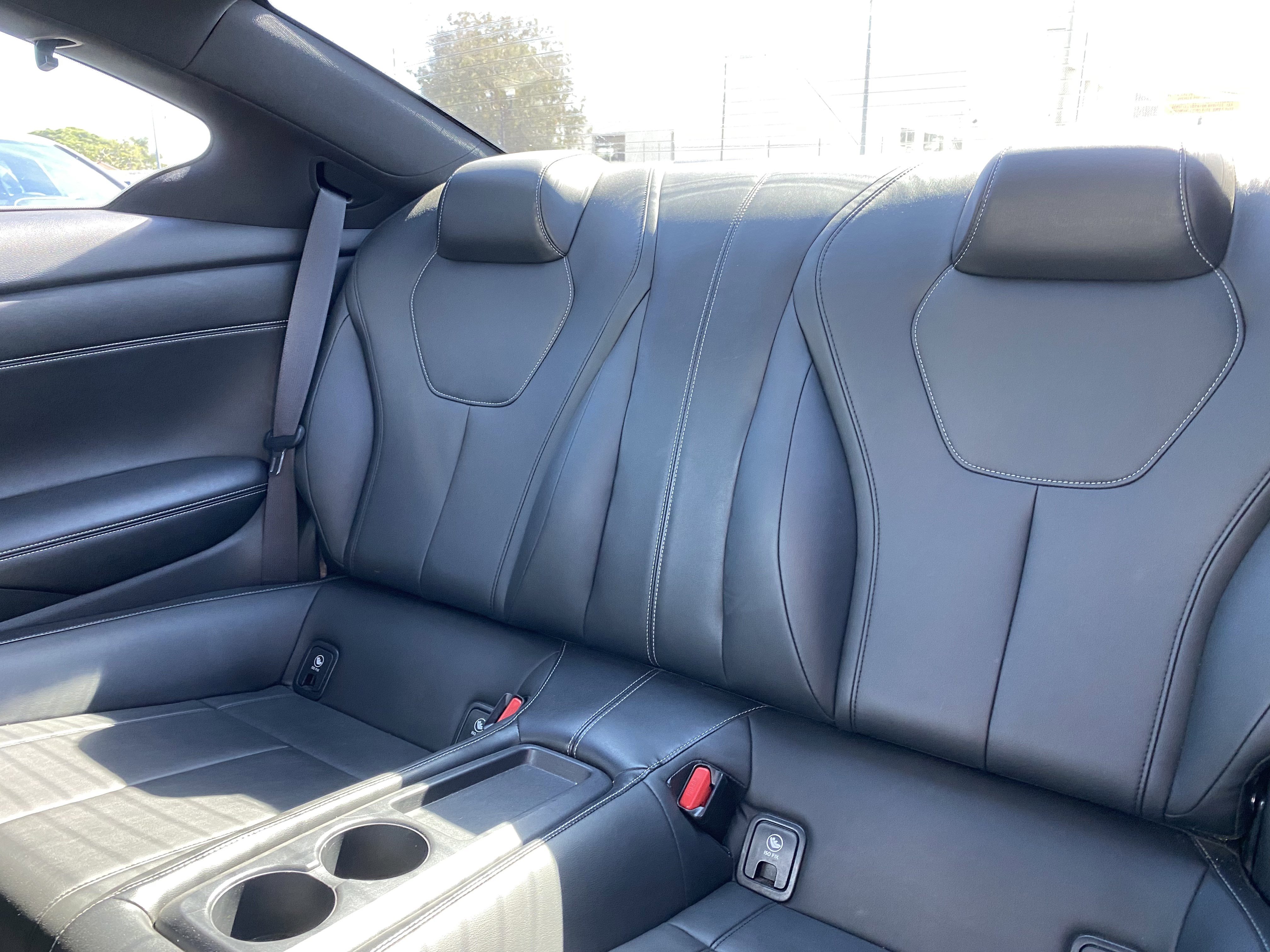 Used 2018 INFINITI Q60 3.0t Luxe RWD image 18