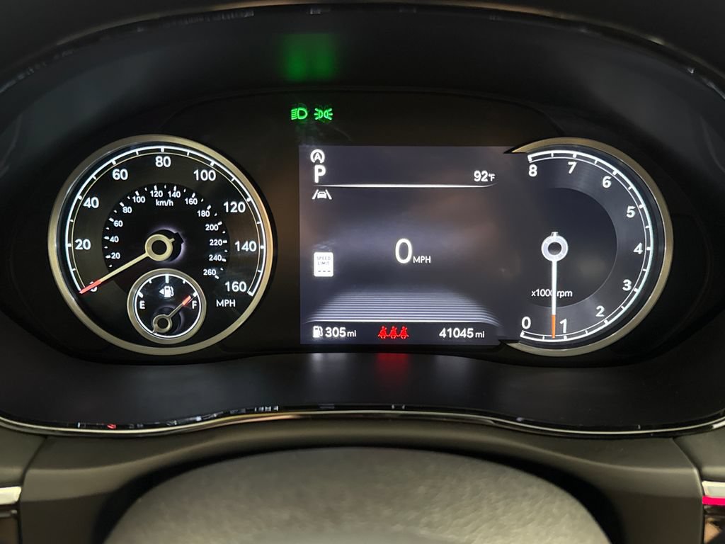 Certified 2024 Genesis GV70 3.5T Sport AWD/4WD image 17