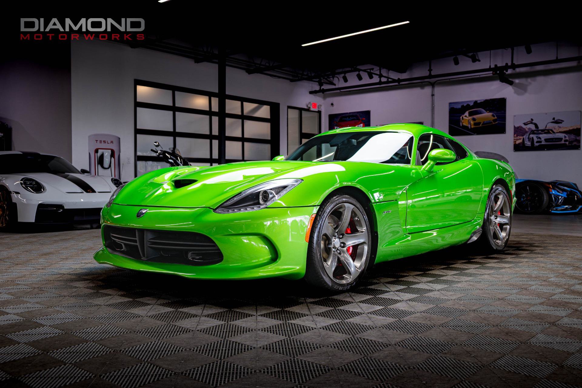 Used 2014 SRT Viper GTS RWD image 11