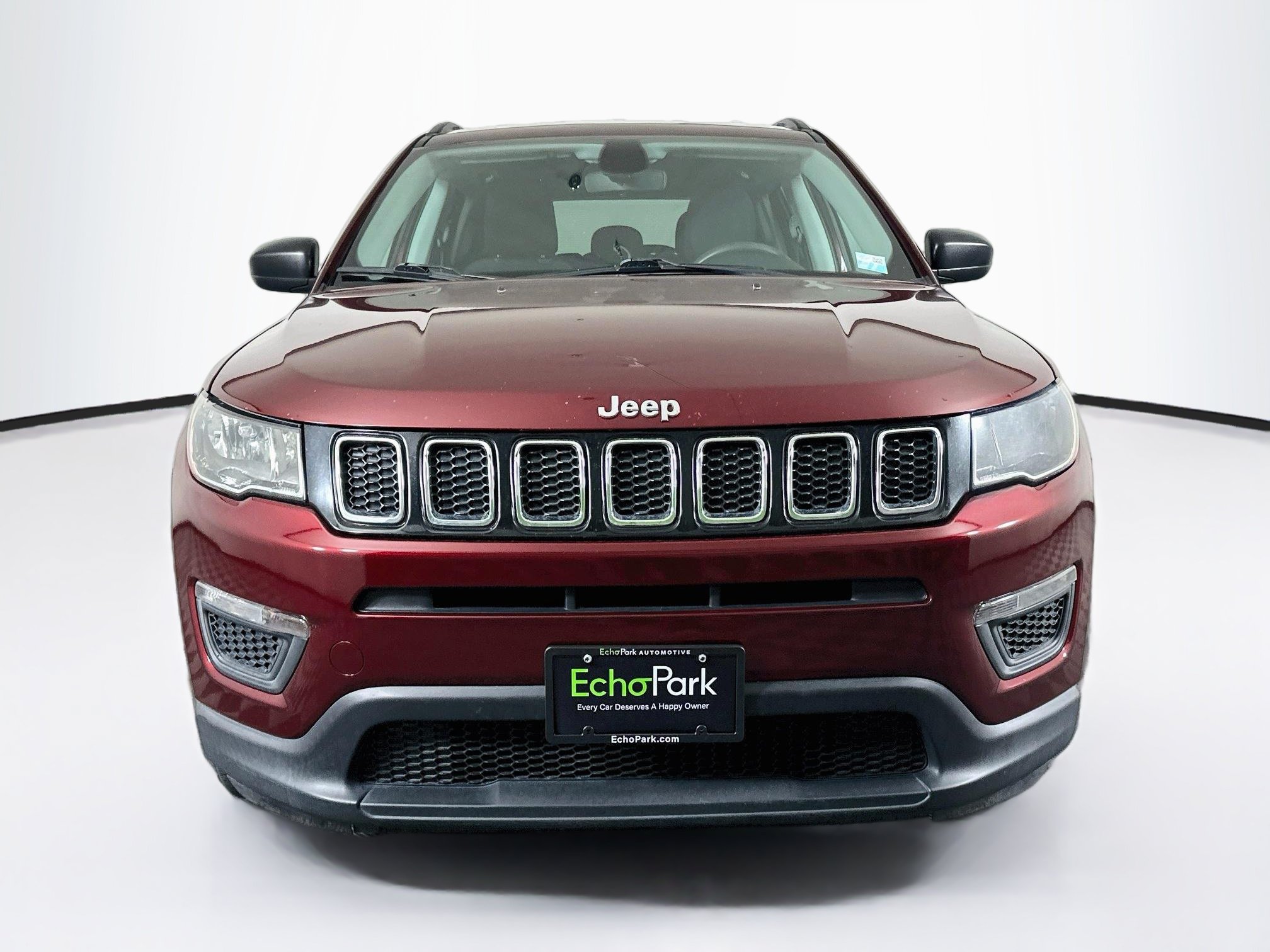 Used 2021 Jeep Compass Sport FWD image 2