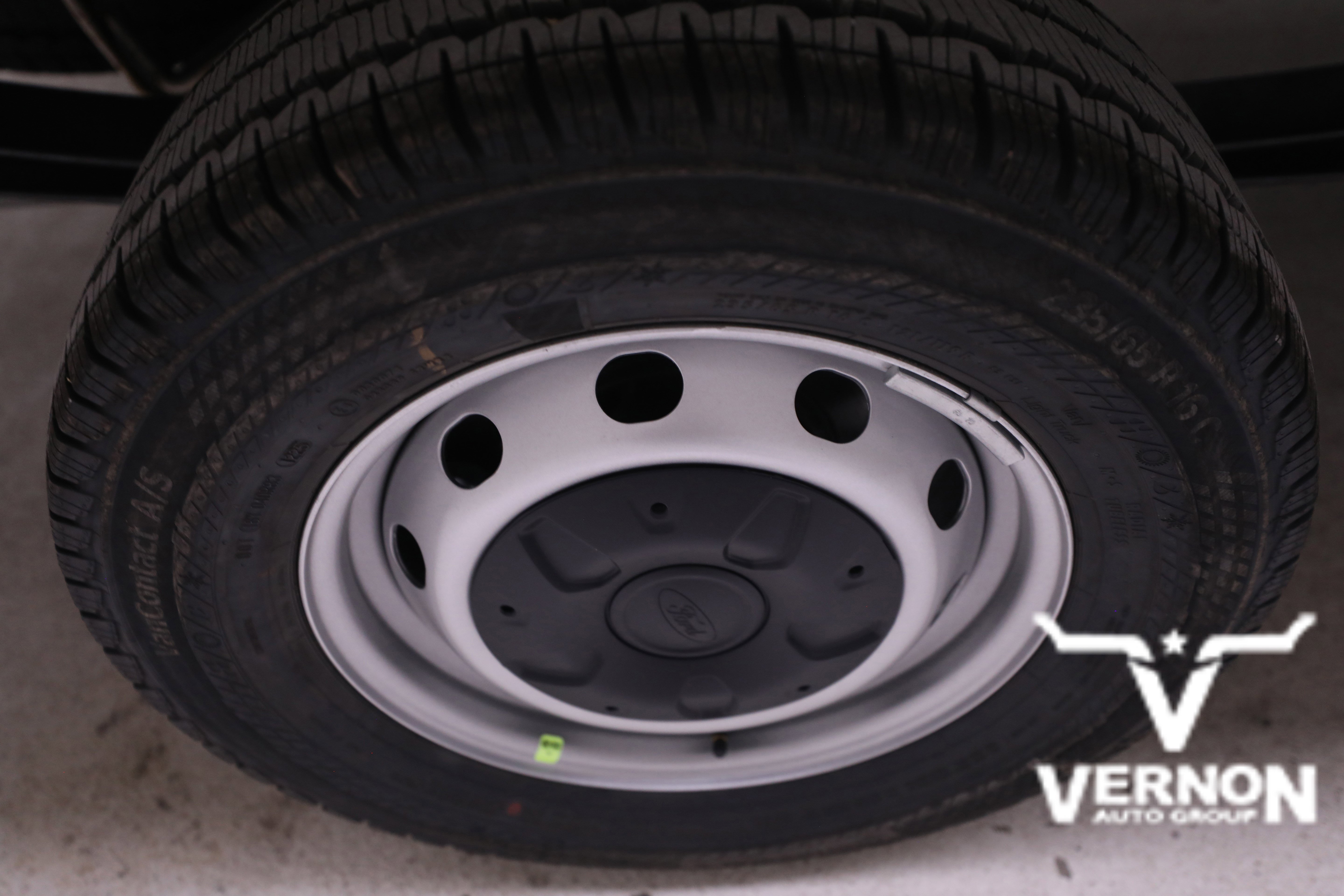 New 2025 Ford Transit 150 Low Roof w/ Load Area Protection Package image 28