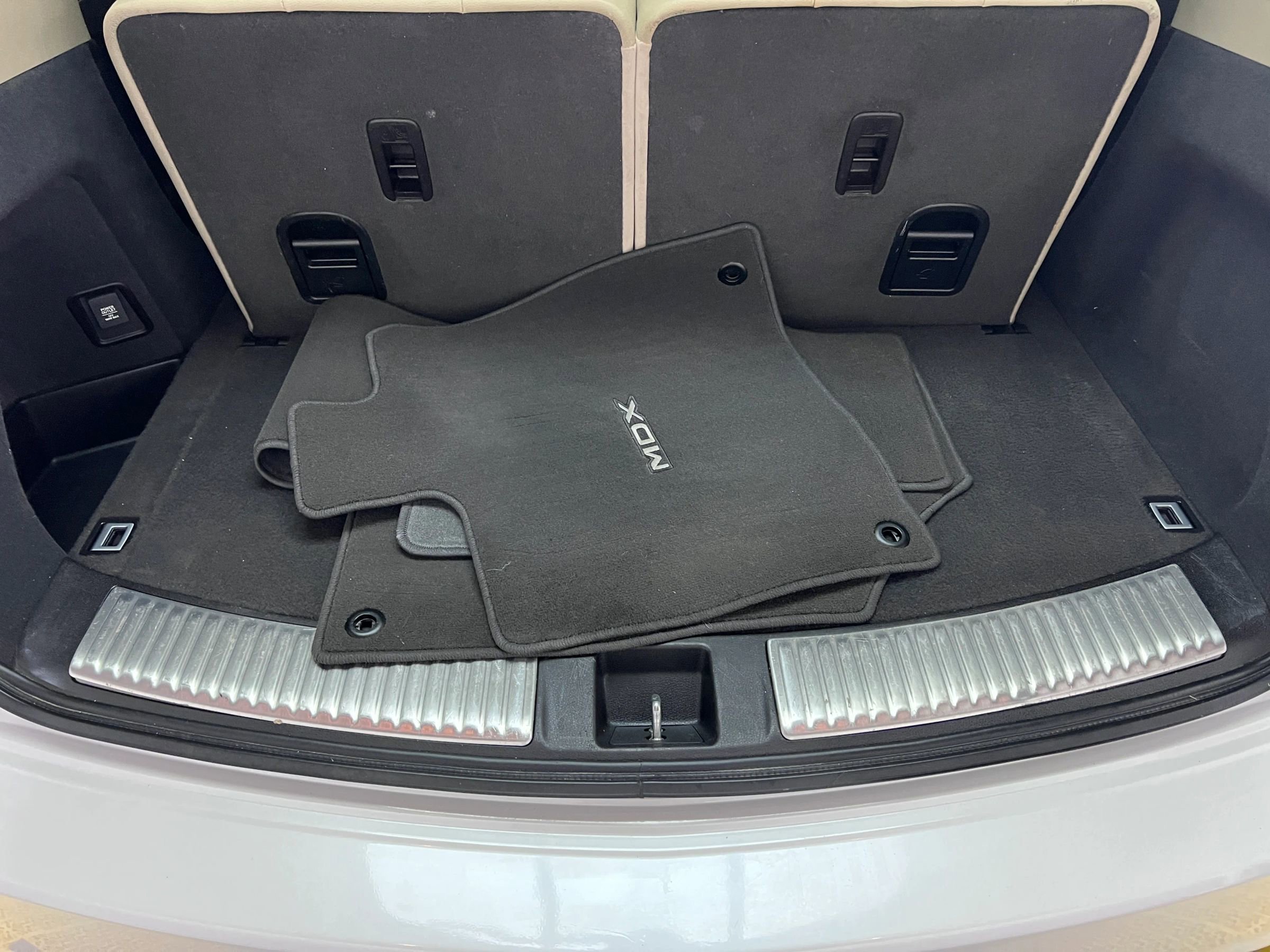 Used 2020 Acura MDX FWD image 20