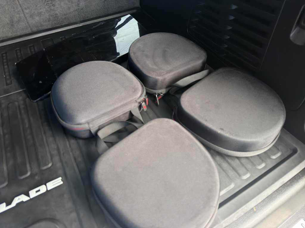 Used 2019 Cadillac Escalade ESV Platinum image 11