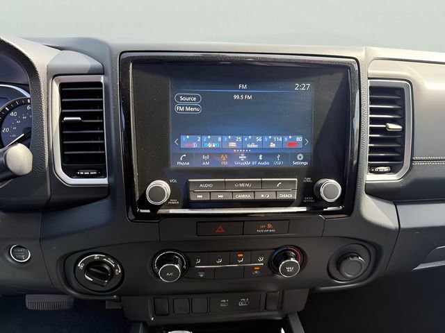 Used 2022 Nissan Frontier SV image 16