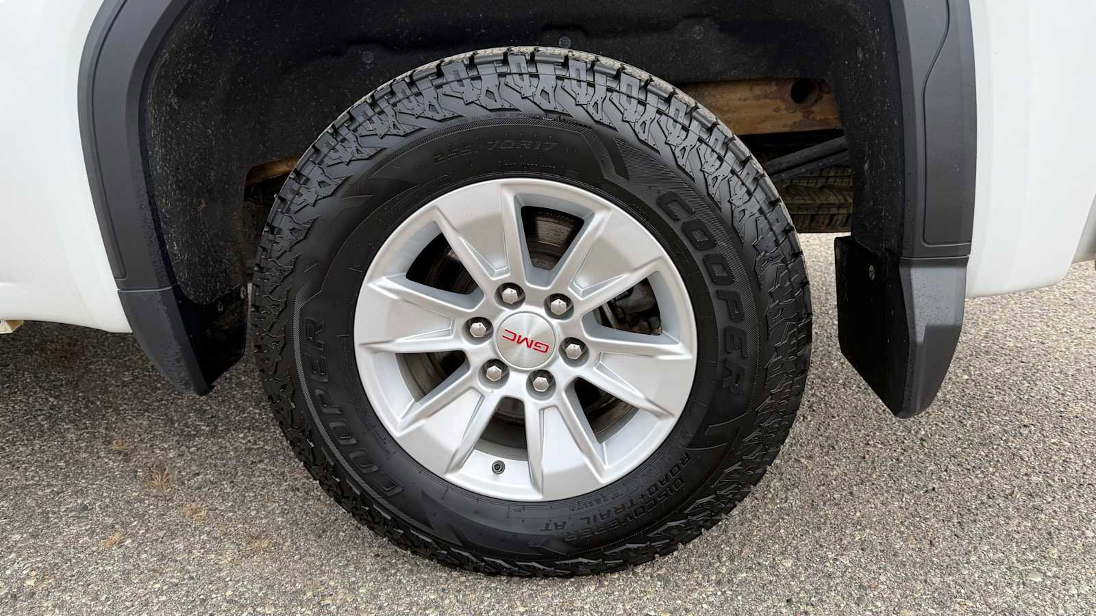 Used 2021 GMC Sierra 1500 SLE image 26