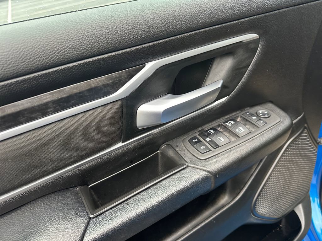 Certified 2023 RAM 1500 Big Horn image 28